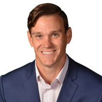 Professional headshot photo of Lucas Hogan
