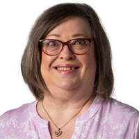 Professional headshot photo of Yvette Barber